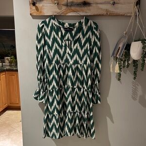 Pomander Place XS Green and White Patterned Dress